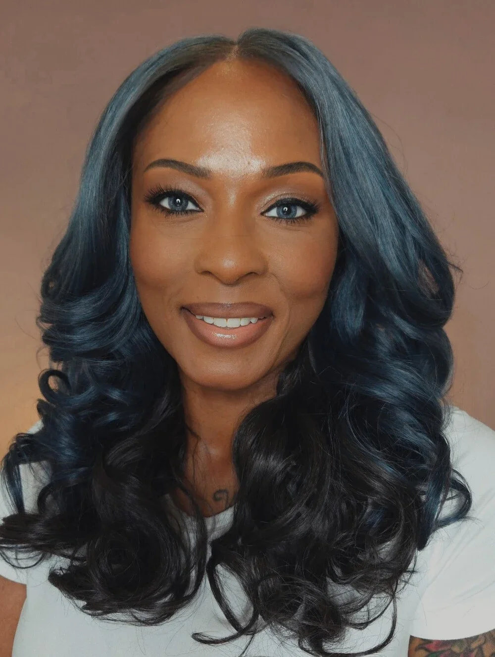 Outre Perfect Hairline On Vybes Glueless HD 13x6 Lace Frontal Wig - ONVYBE 10